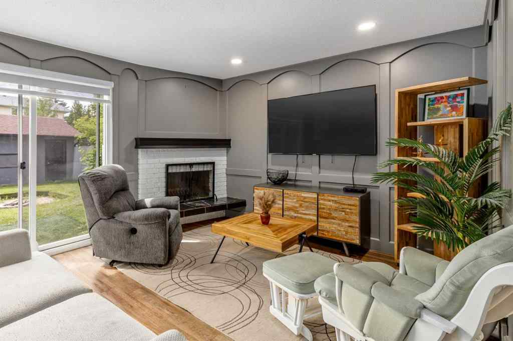 MLS® A2243482 - 10003 Oakfield Drive SW in Oakridge Calgary, Residential