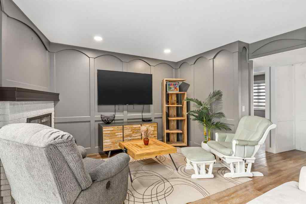 MLS® A2243482 - 10003 Oakfield Drive SW in Oakridge Calgary, Residential