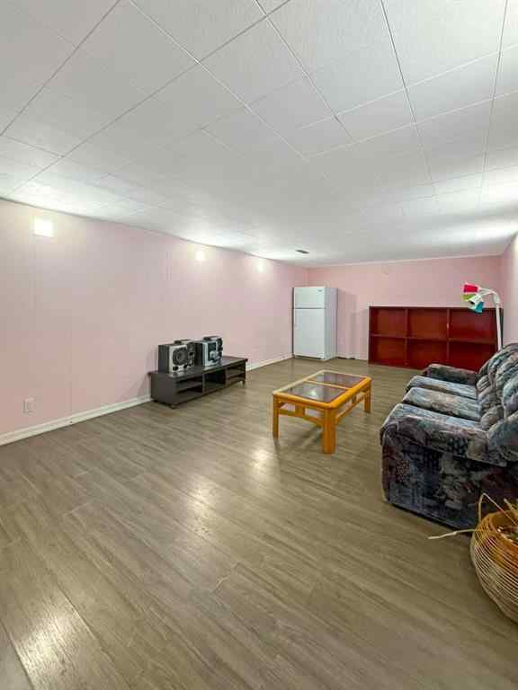 MLS® A2243483 - 823 23 Street N in Majestic Place Lethbridge, Residential
