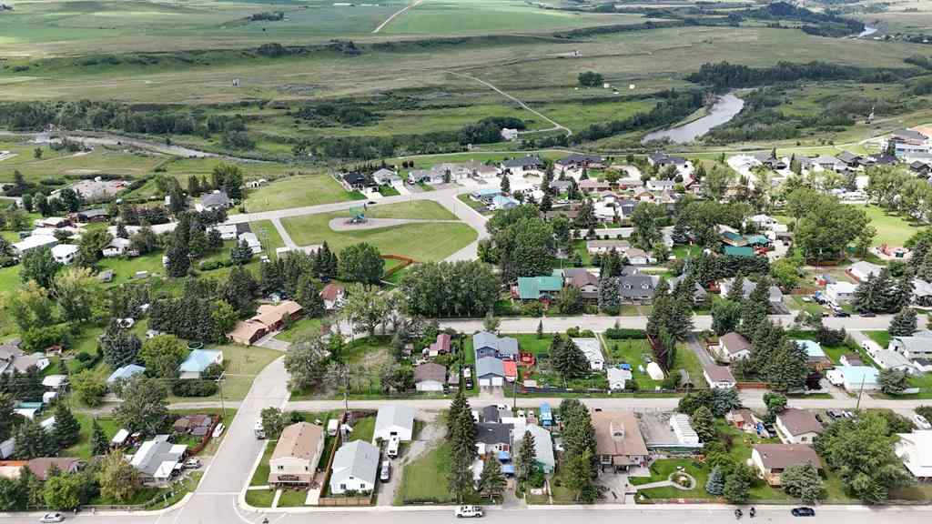 MLS® A2243497 - 311 Twin Cities Drive  in NONE Longview, Residential