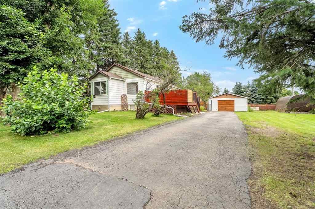 MLS® A2243497 - 311 Twin Cities Drive  in NONE Longview, Residential