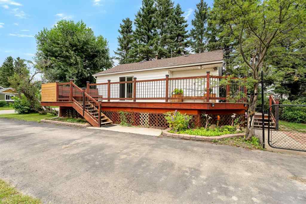 MLS® A2243497 - 311 Twin Cities Drive  in NONE Longview, Residential