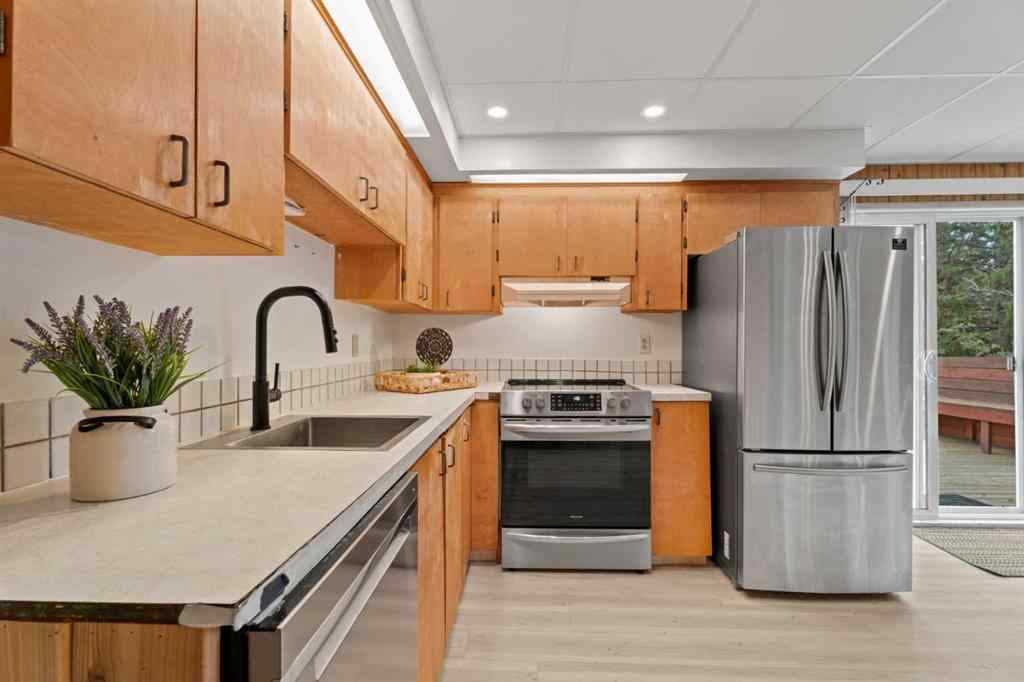 MLS® A2243497 - 311 Twin Cities Drive  in NONE Longview, Residential