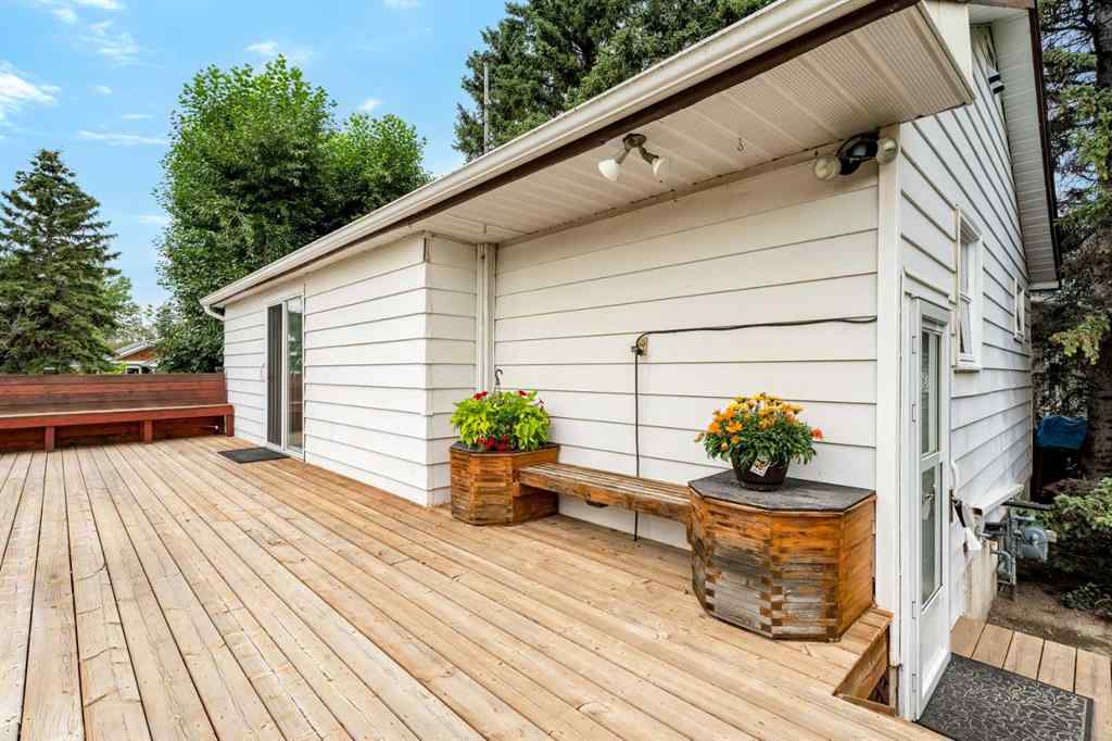 MLS® A2243497 - 311 Twin Cities Drive  in NONE Longview, Residential