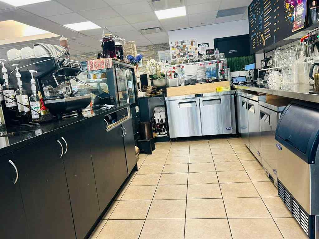 MLS® A2243502 - 755 5 Avenue SW in Downtown Commercial Core Calgary, Commercial