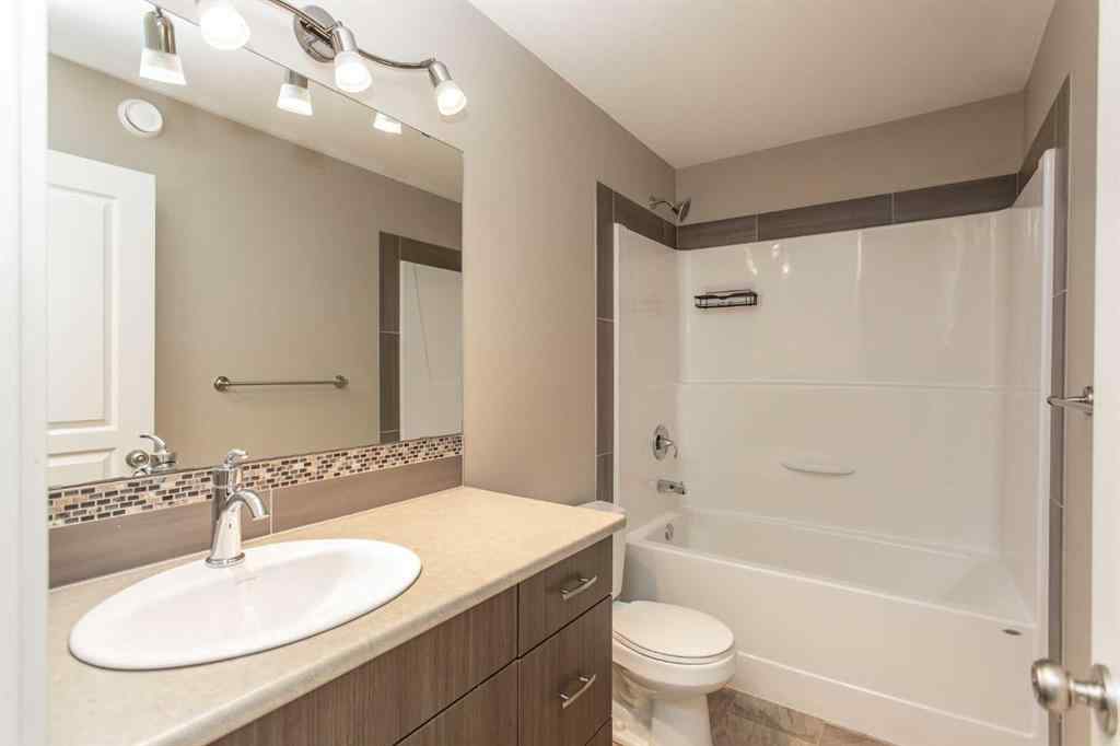 MLS® A2243506 - 26 Vienna Close  in Vanier East Red Deer, Residential