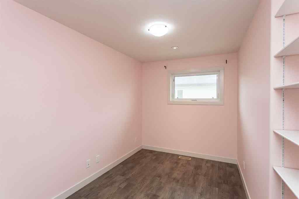 MLS® A2243506 - 26 Vienna Close  in Vanier East Red Deer, Residential