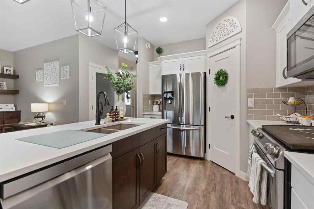 MLS® A2243511 - 2603 63 Street  in Valleyview Camrose, Residential