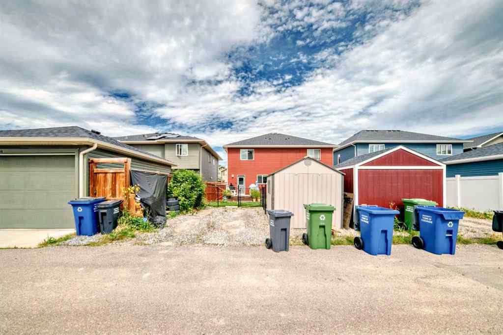 MLS® A2243519 - 173 Willow Green  in The Willows Cochrane, Residential