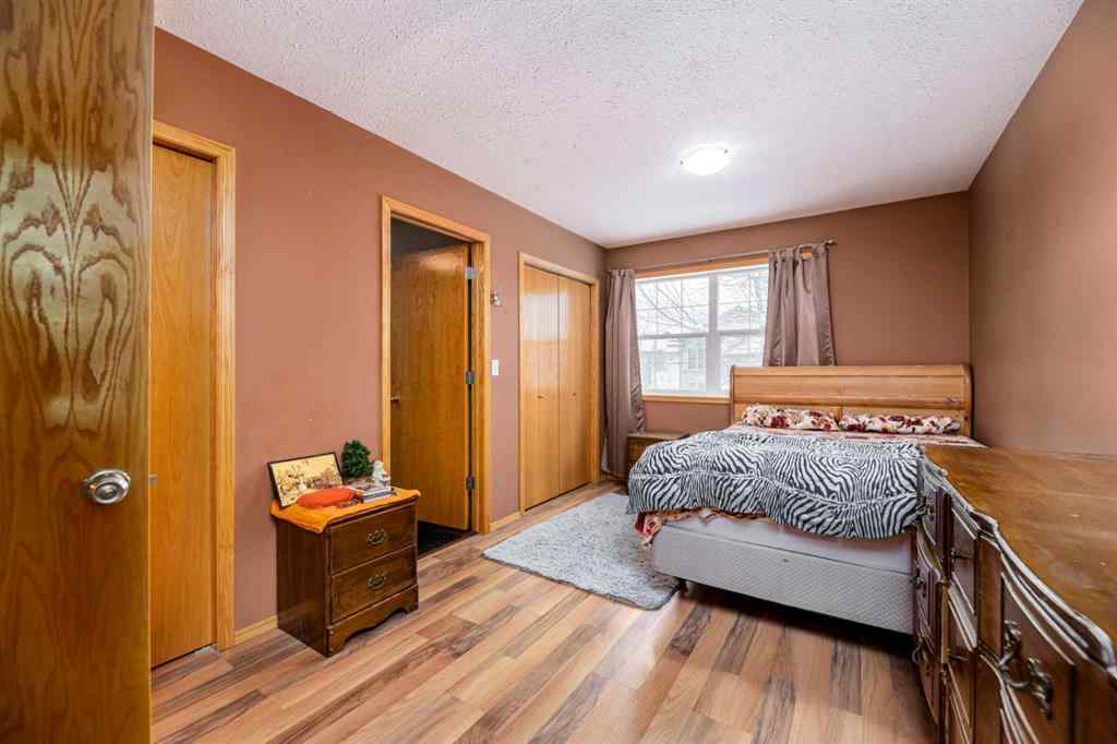 MLS® A2243528 - 625 Lancaster Drive  in Lonsdale Red Deer, Residential