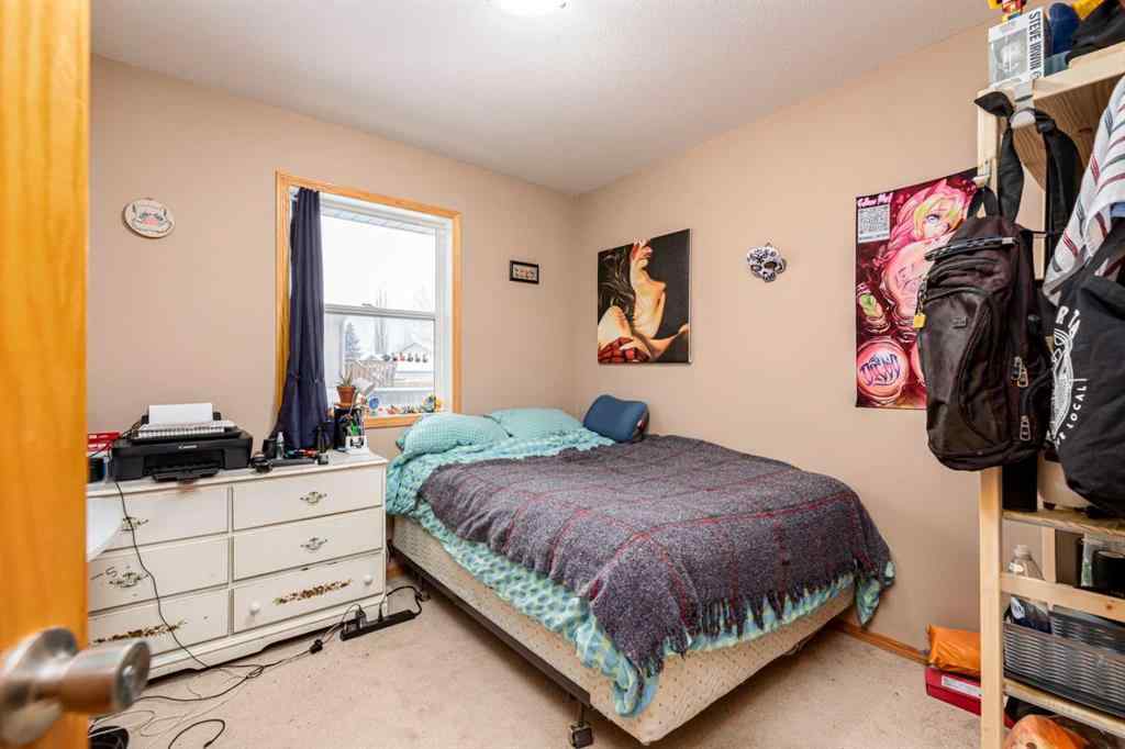 MLS® A2243528 - 625 Lancaster Drive  in Lonsdale Red Deer, Residential