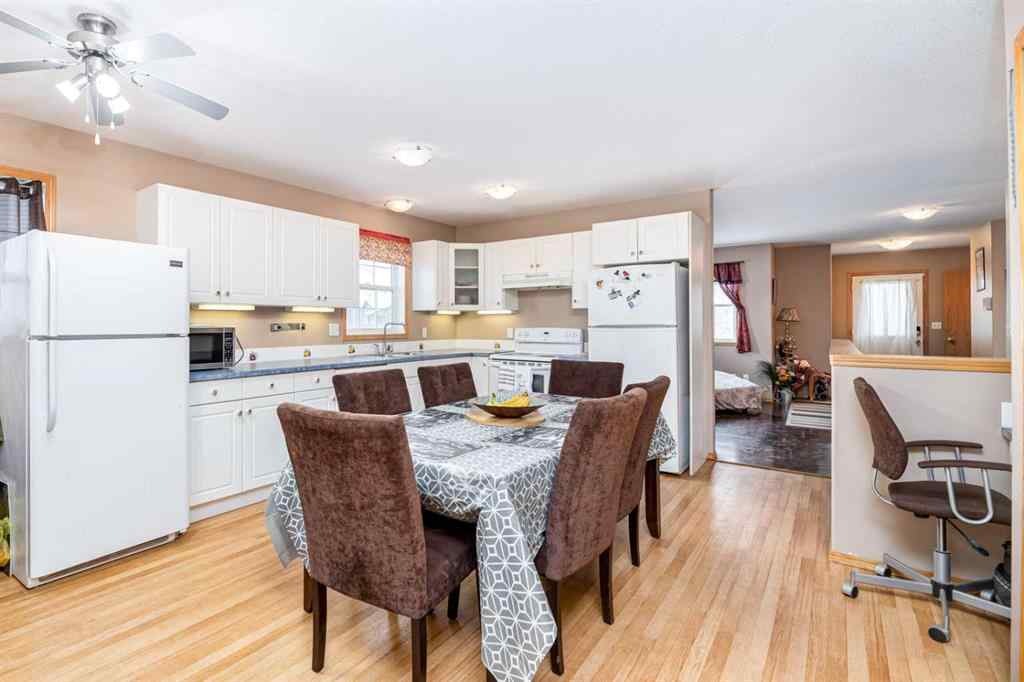 MLS® A2243528 - 625 Lancaster Drive  in Lonsdale Red Deer, Residential