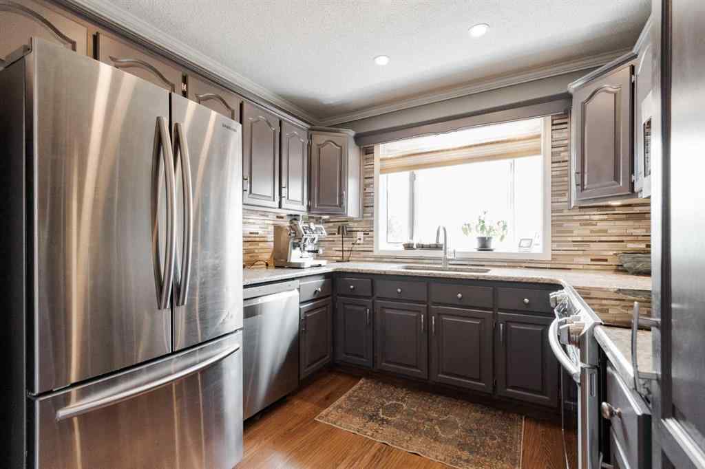 MLS® A2243543 - 609 Timberline Drive  in Thickwood Fort McMurray, Residential