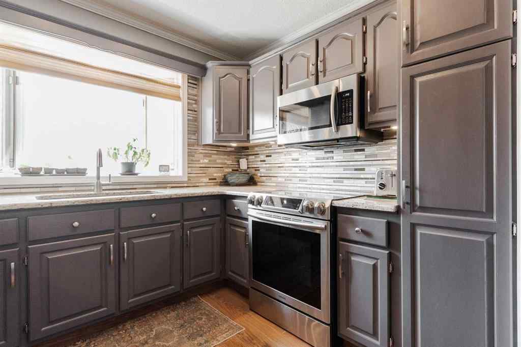MLS® A2243543 - 609 Timberline Drive  in Thickwood Fort McMurray, Residential