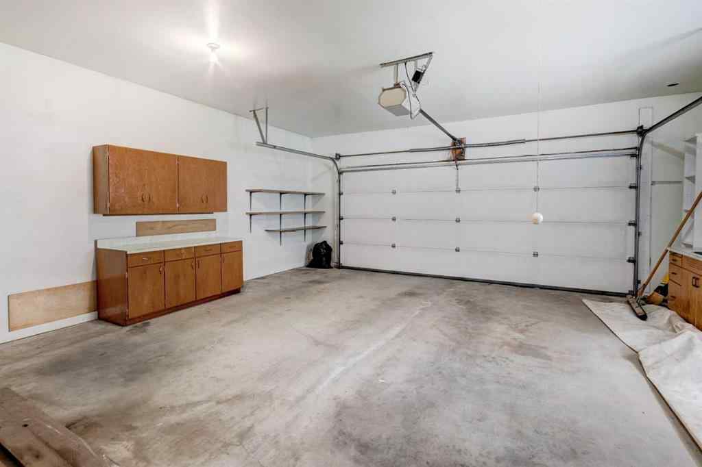 MLS® A2243544 - 328 Maple Tree Way  in Maplewood Strathmore, Residential