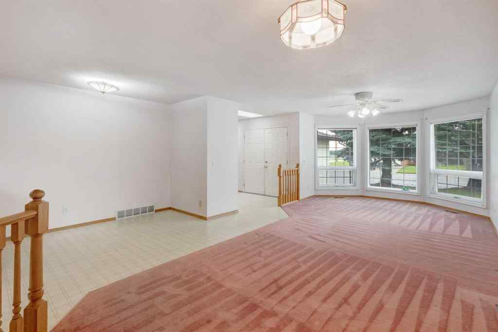 MLS® A2243544 - 328 Maple Tree Way  in Maplewood Strathmore, Residential
