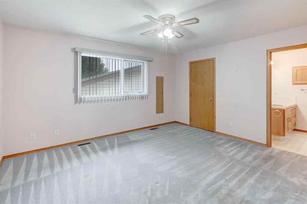 MLS® A2243544 - 328 Maple Tree Way  in Maplewood Strathmore, Residential