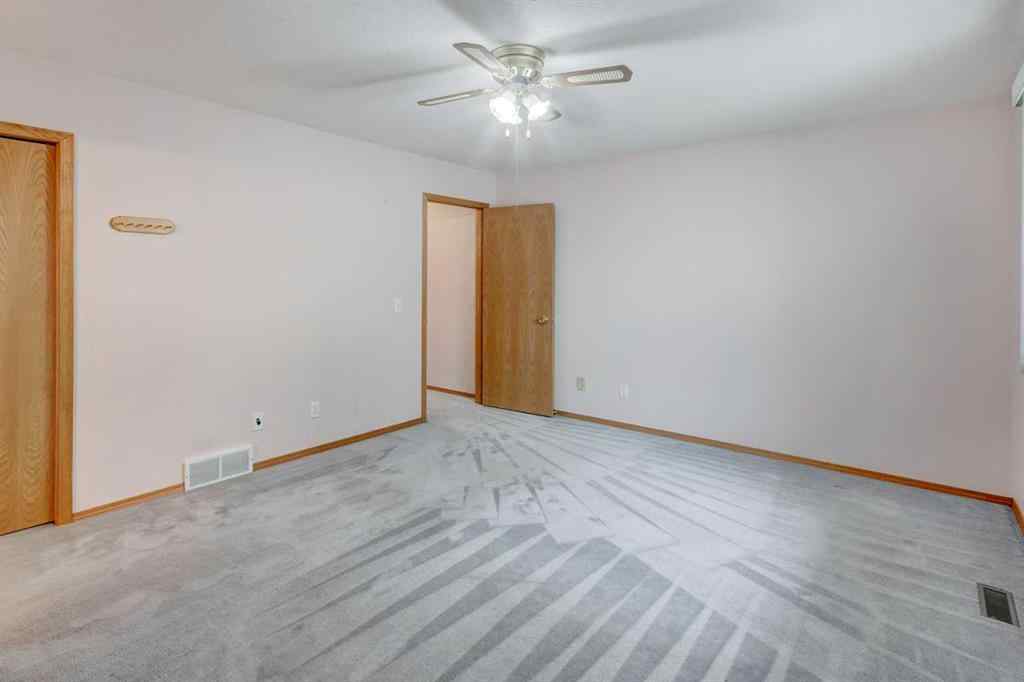 MLS® A2243544 - 328 Maple Tree Way  in Maplewood Strathmore, Residential