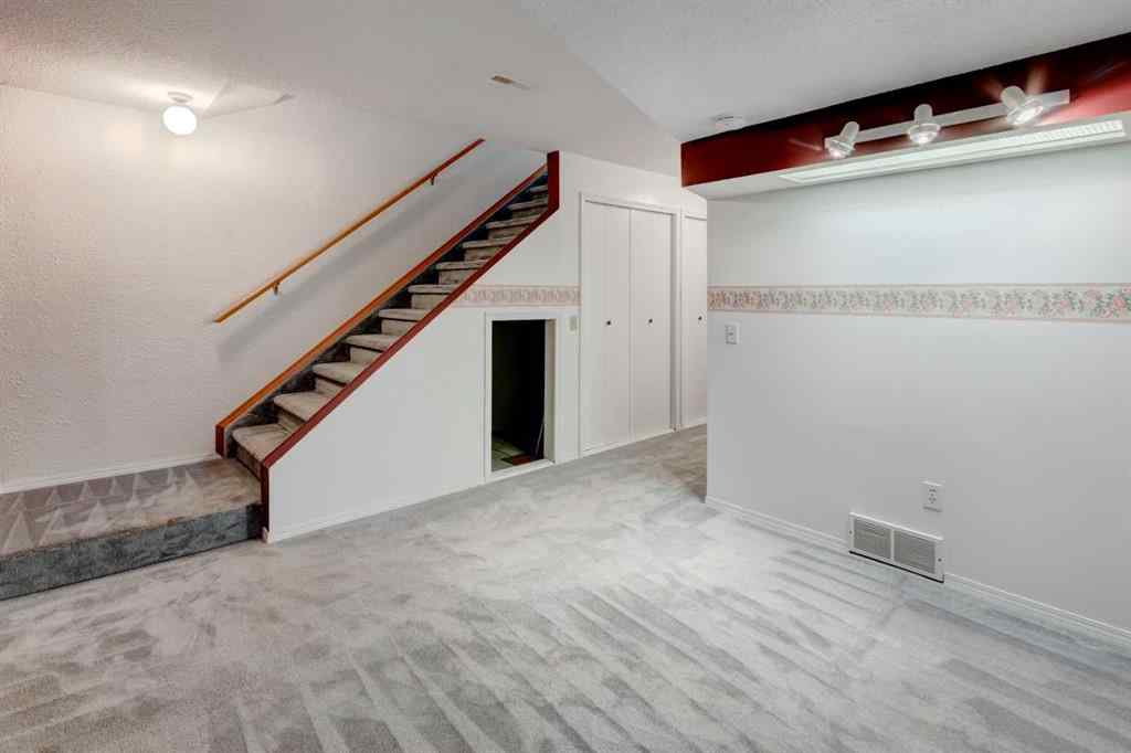 MLS® A2243544 - 328 Maple Tree Way  in Maplewood Strathmore, Residential
