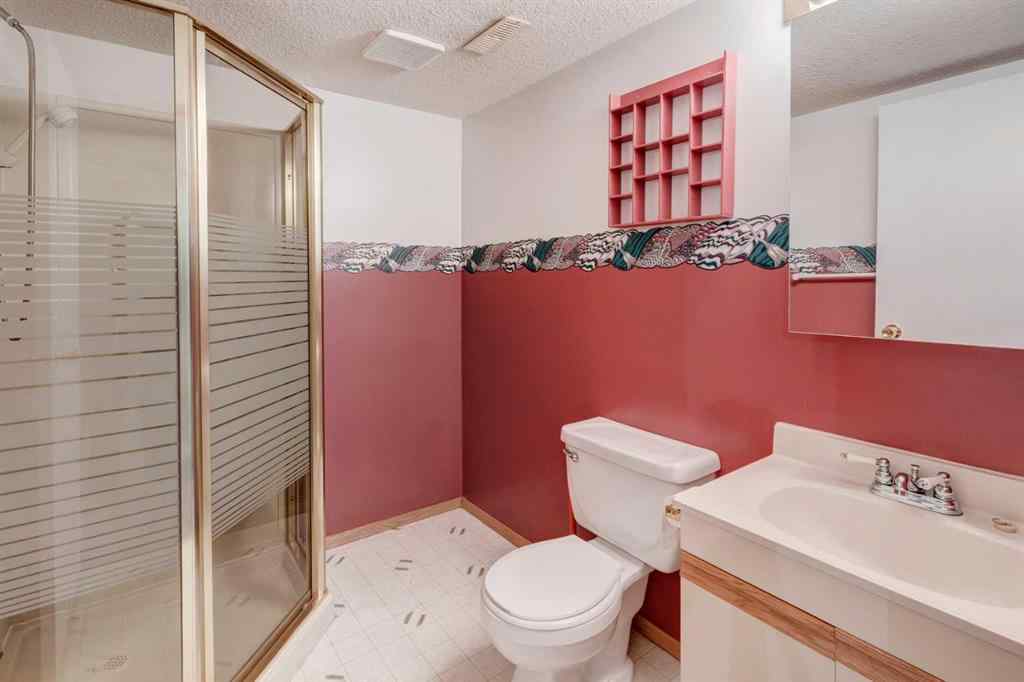 MLS® A2243544 - 328 Maple Tree Way  in Maplewood Strathmore, Residential