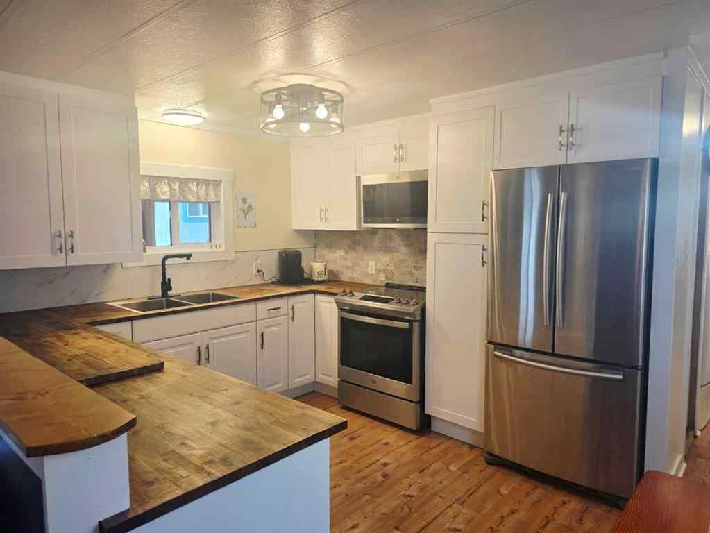 MLS® A2243549 - Unit #1 110 22 Highway  in NONE Cremona, Mobile
