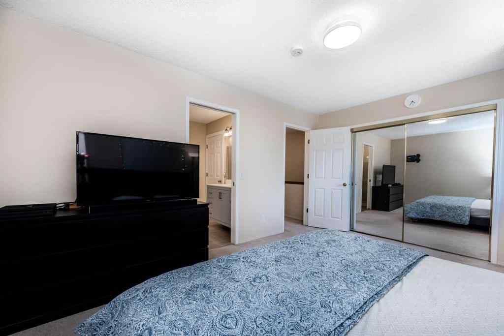 MLS® A2243550 - 234 Christie Park Mews SW in Christie Park Calgary, Residential