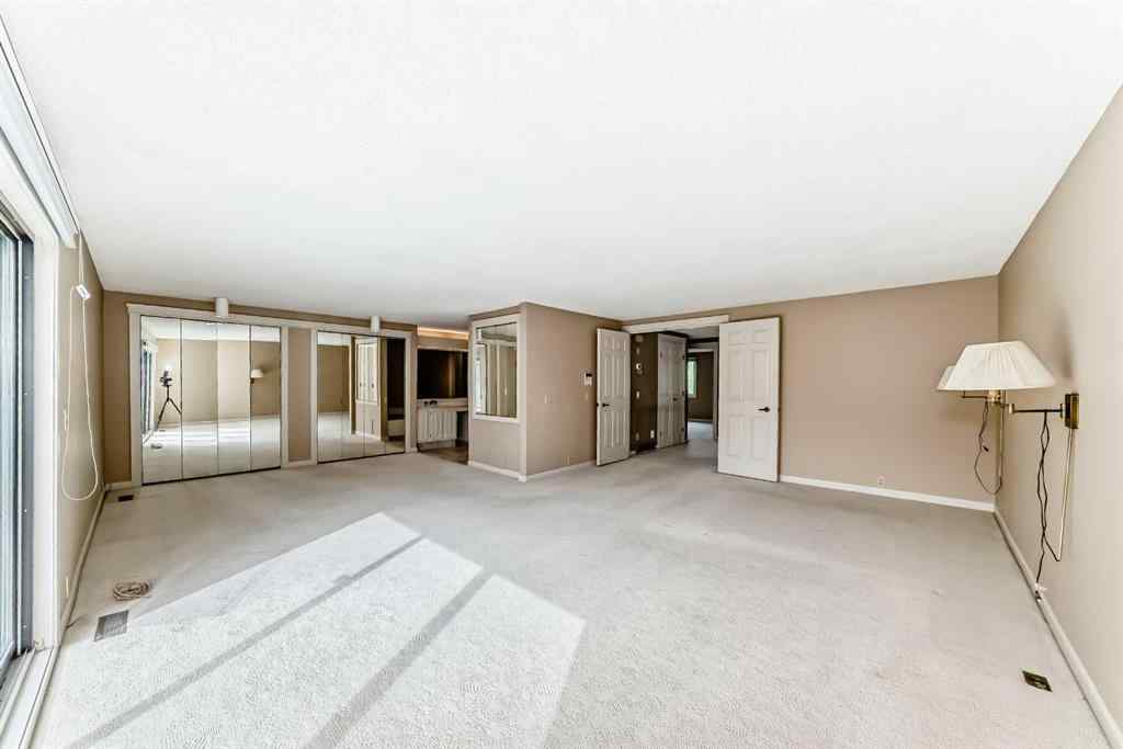 MLS® A2243556 - 22 Wood Crescent SW in Woodlands Calgary, Residential