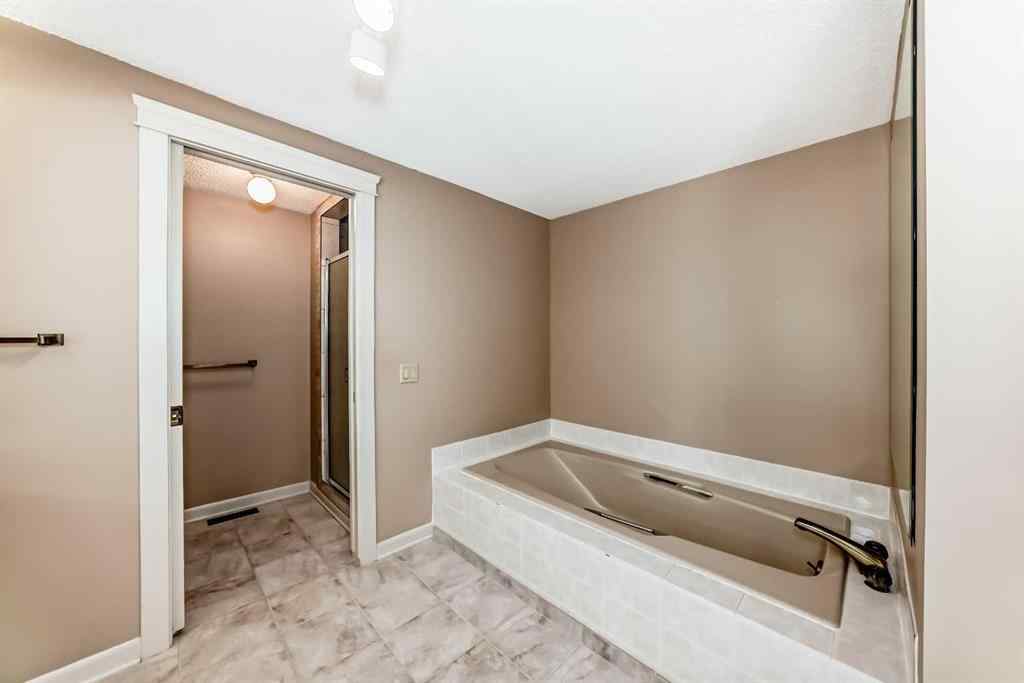 MLS® A2243556 - 22 Wood Crescent SW in Woodlands Calgary, Residential
