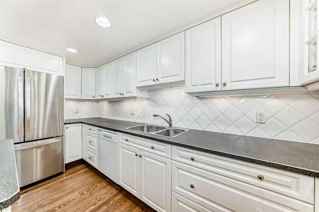 MLS® A2243556 - 22 Wood Crescent SW in Woodlands Calgary, Residential