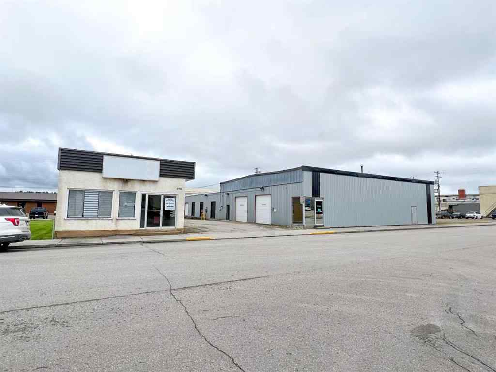 MLS® A2243564 - 4915 3 Avenue  in Edson Edson, Commercial