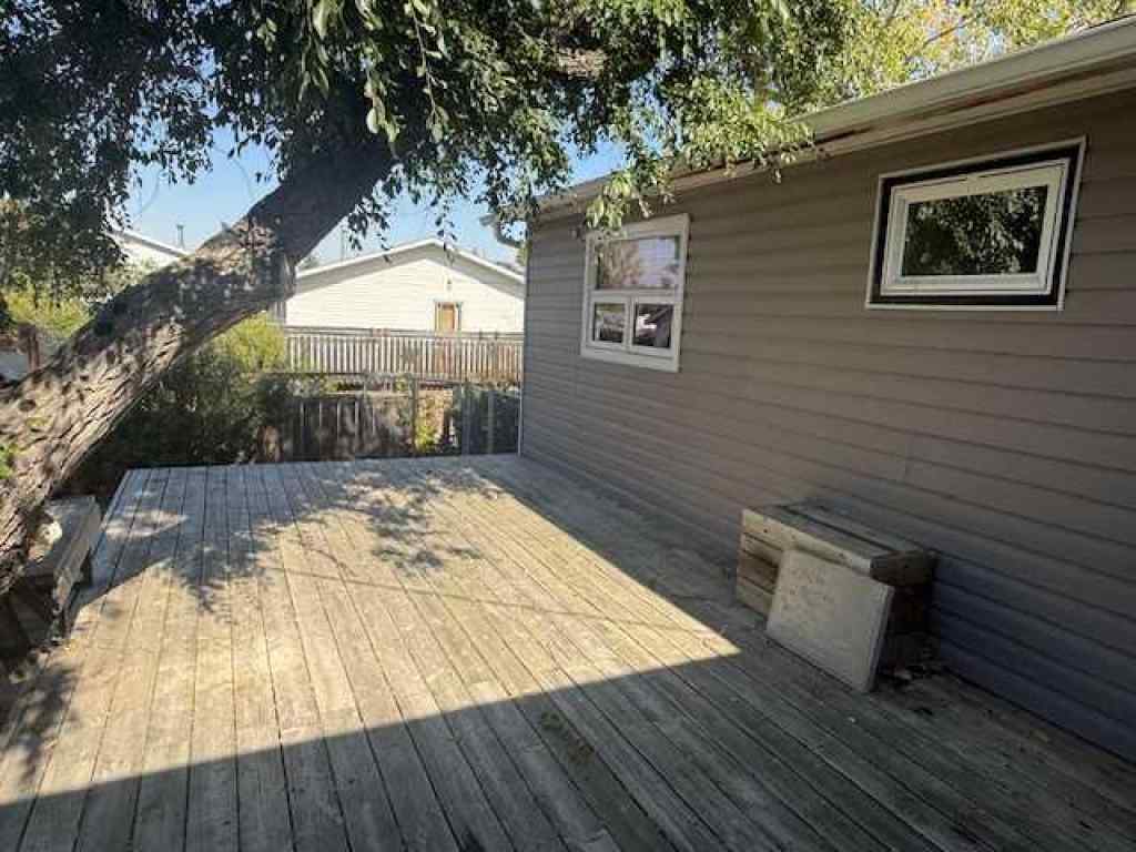 MLS® A2243568 - 10 Main Street  in NONE Munson, Residential