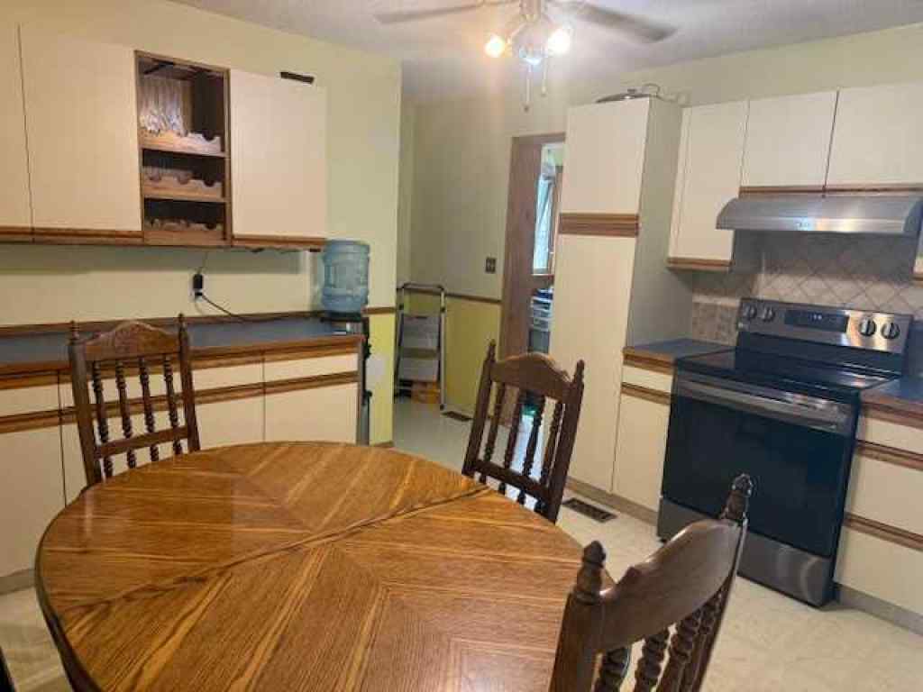 MLS® A2243568 - 10 Main Street  in NONE Munson, Residential