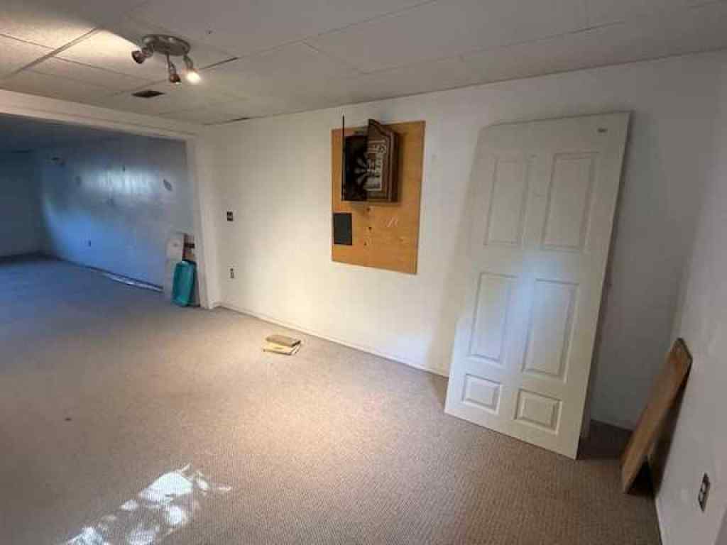 MLS® A2243568 - 10 Main Street  in NONE Munson, Residential