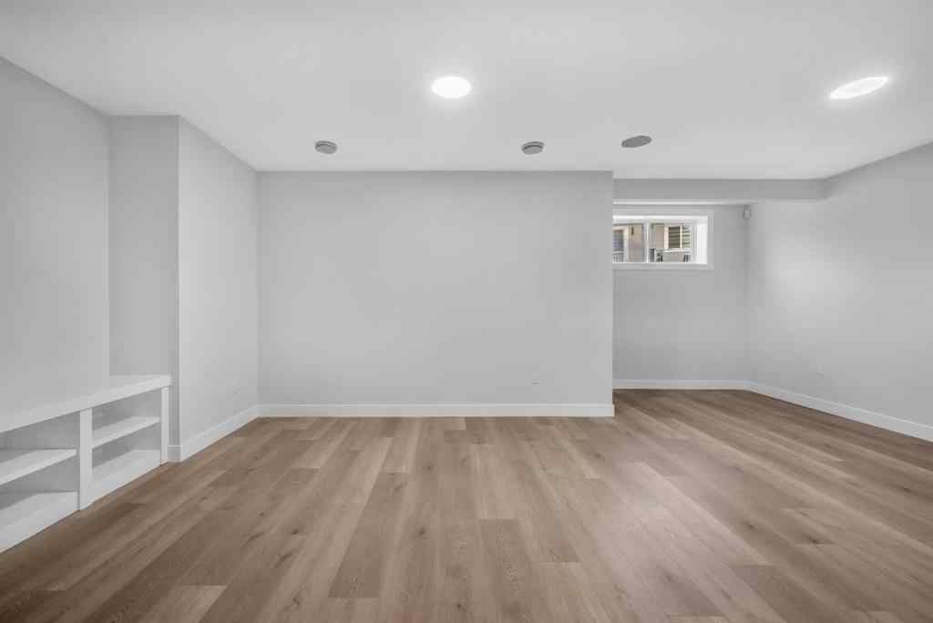 MLS® A2243570 - 203 KINNIBURGH Place  in Kinniburgh North Chestermere, Residential