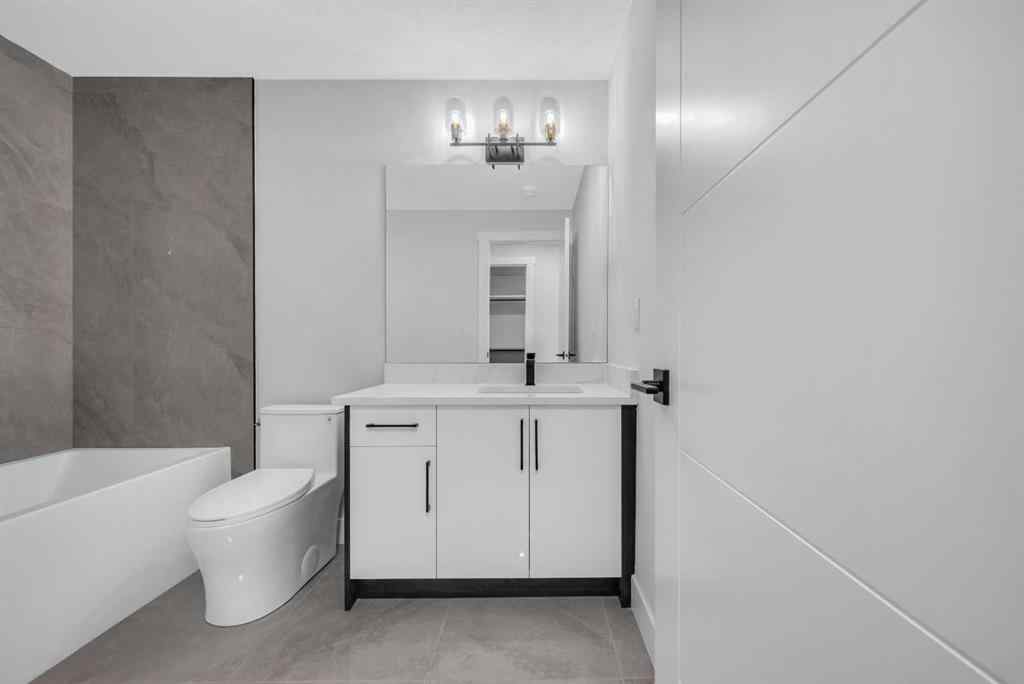 MLS® A2243570 - 203 KINNIBURGH Place  in Kinniburgh North Chestermere, Residential