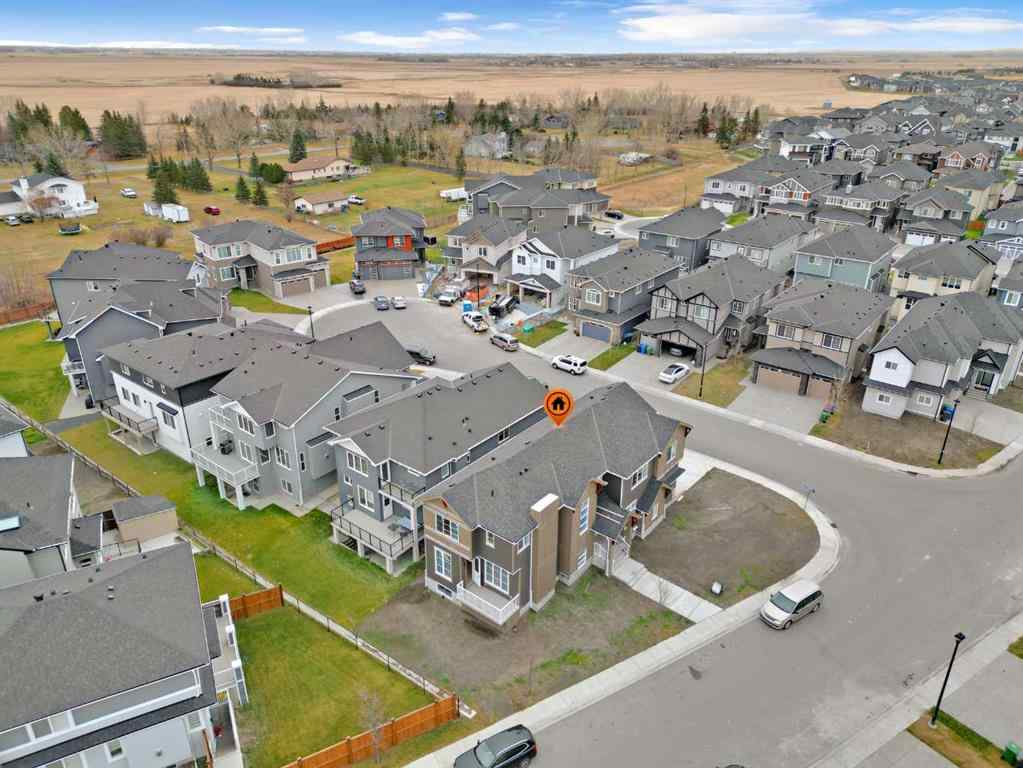 MLS® A2243570 - 203 KINNIBURGH Place  in Kinniburgh North Chestermere, Residential