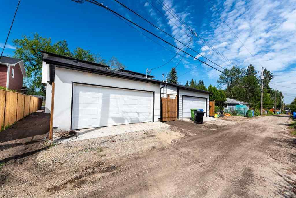 MLS® A2243575 - 13 Hartford Place NW in Highwood Calgary, Residential