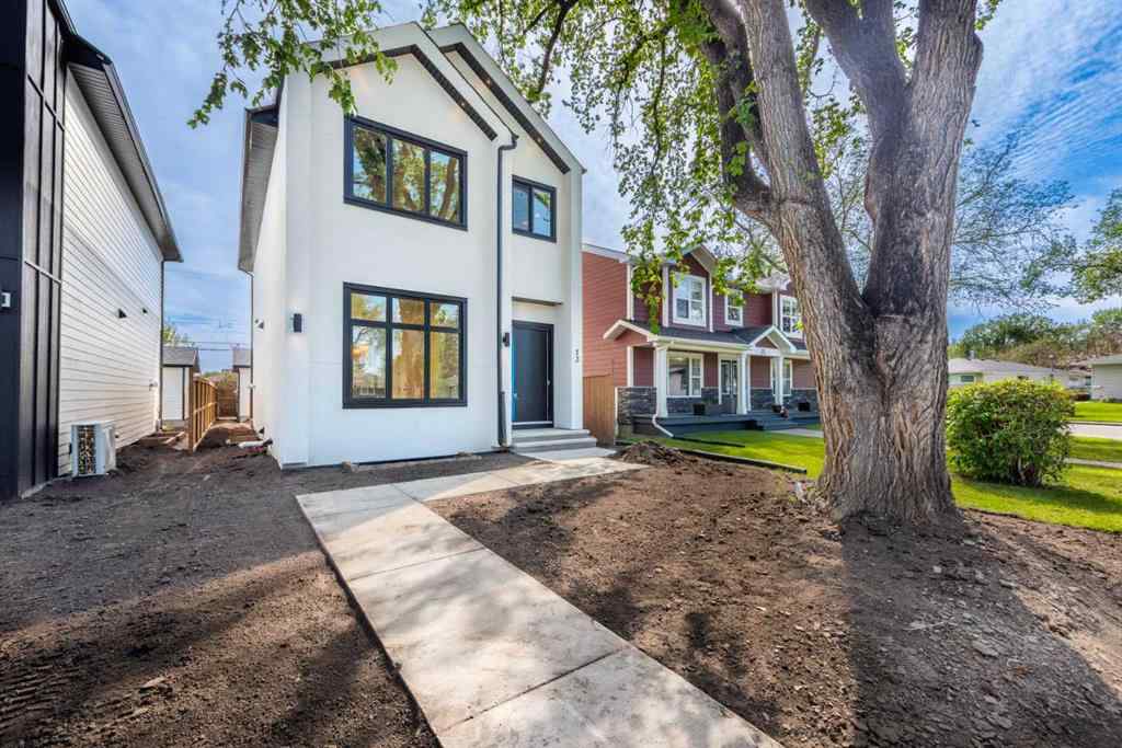 MLS® A2243575 - 13 Hartford Place NW in Highwood Calgary, Residential