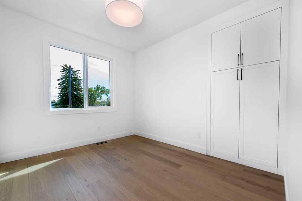 MLS® A2243575 - 13 Hartford Place NW in Highwood Calgary, Residential