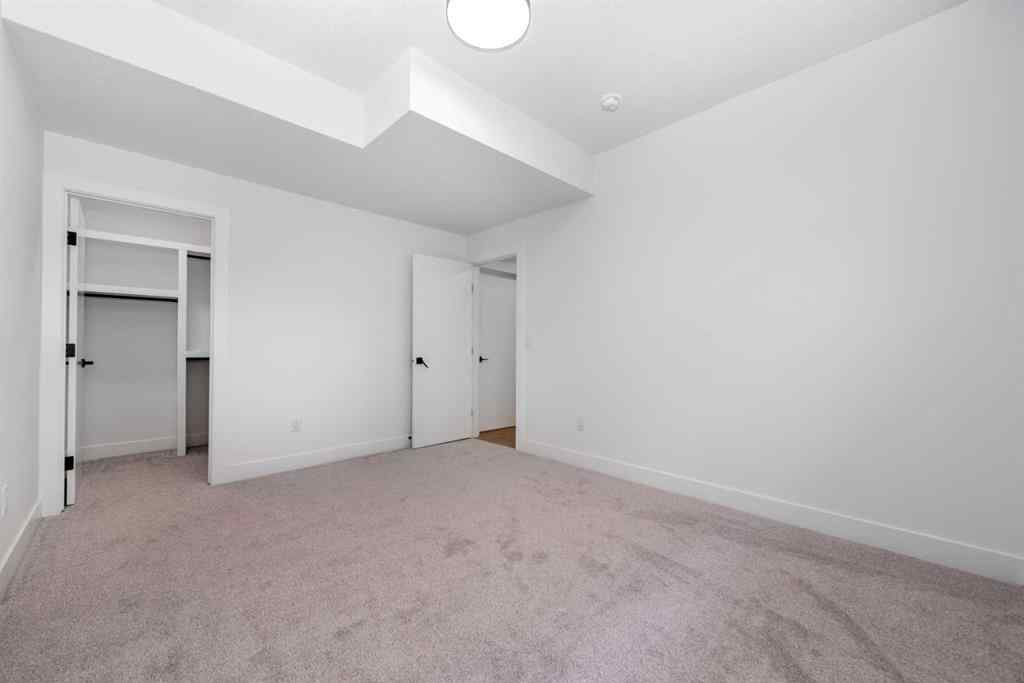 MLS® A2243575 - 13 Hartford Place NW in Highwood Calgary, Residential