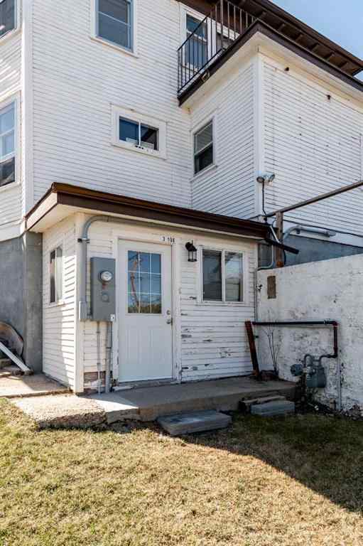 MLS® A2243580 - 106 3 Street SE in SE Hill Medicine Hat, Multi-Family