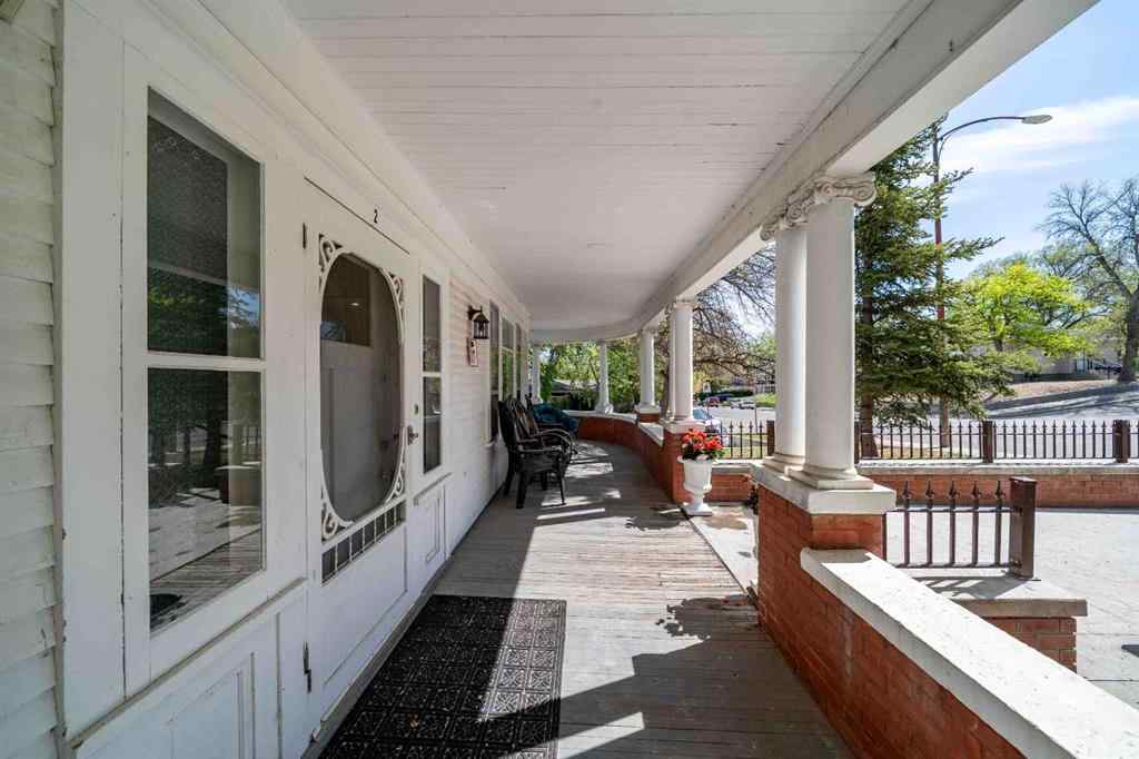 MLS® A2243580 - 106 3 Street SE in SE Hill Medicine Hat, Multi-Family