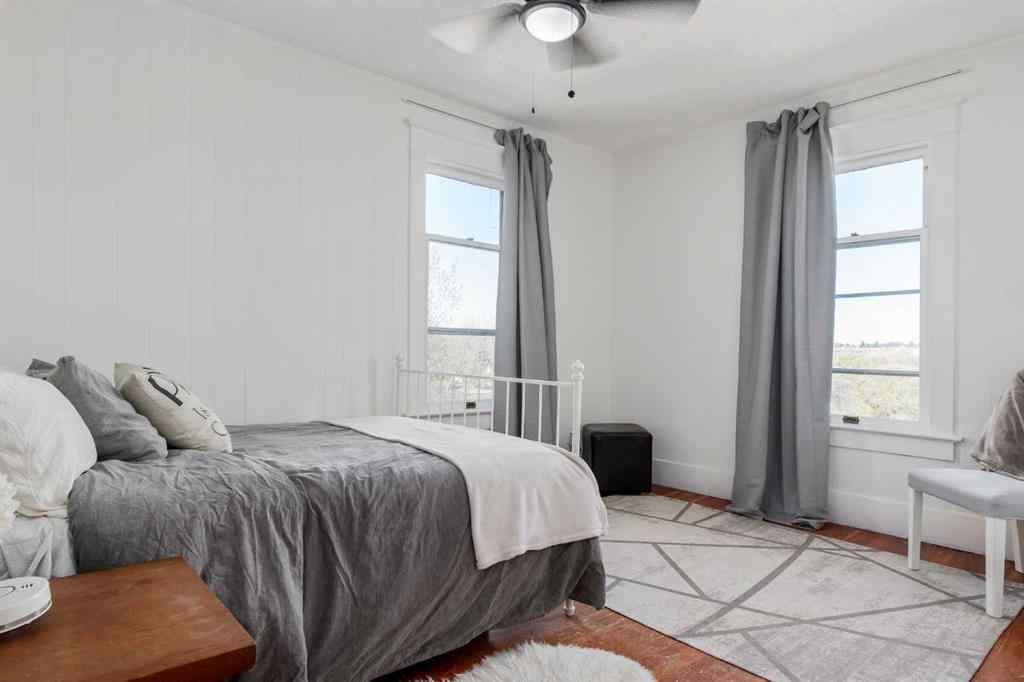 MLS® A2243580 - 106 3 Street SE in SE Hill Medicine Hat, Multi-Family