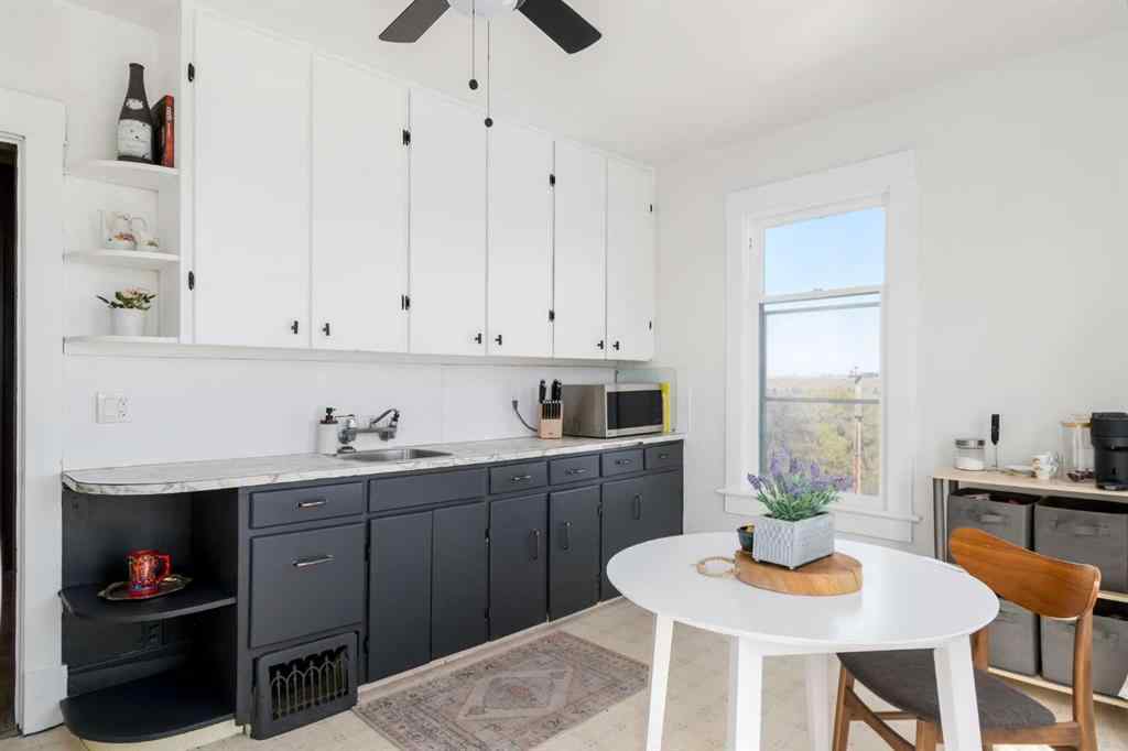 MLS® A2243580 - 106 3 Street SE in SE Hill Medicine Hat, Multi-Family