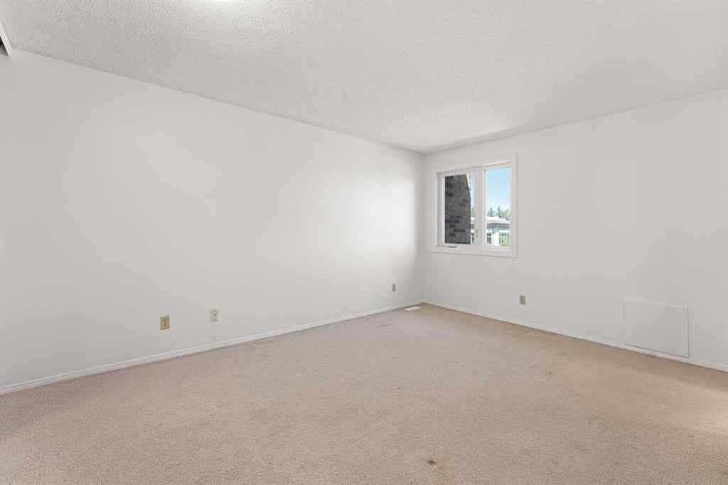 MLS® A2243586 - 38 Coachway Gardens SW in Coach Hill Calgary, Residential