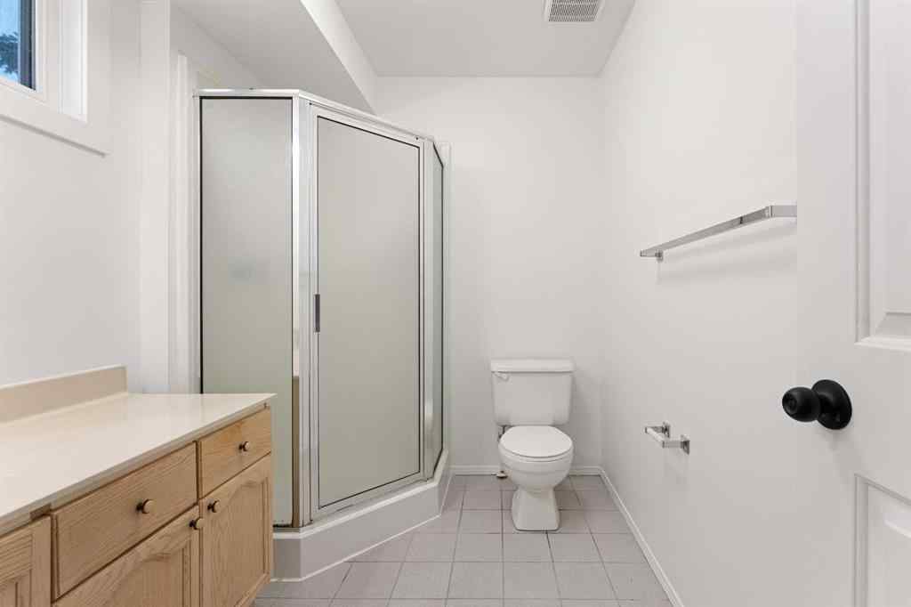 MLS® A2243586 - 38 Coachway Gardens SW in Coach Hill Calgary, Residential