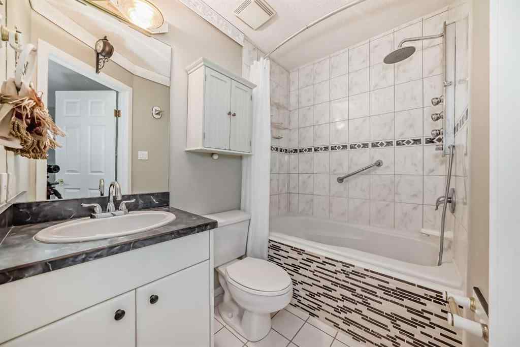 MLS® A2243601 - Unit #3 1441 23 Avenue SW in Bankview Calgary, Residential