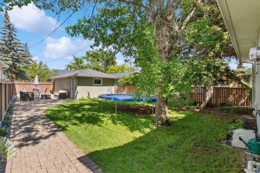 MLS® A2243603 - 3213 Kilkenny Road SW in Killarney/Glengarry Calgary, Residential