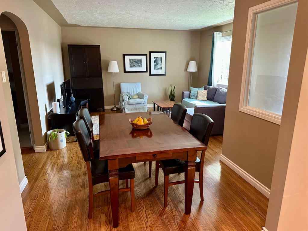 MLS® A2243603 - 3213 Kilkenny Road SW in Killarney/Glengarry Calgary, Residential