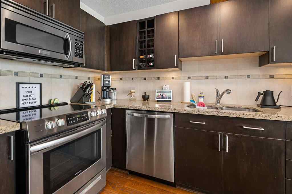 MLS® A2243634 - Unit #2005 77 Spruce Place SW in Spruce Cliff Calgary, Residential